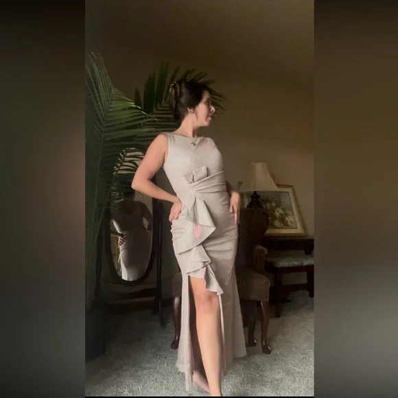 Betsy & Adam Shimmer Dress in Cream - Picture 1 of 7